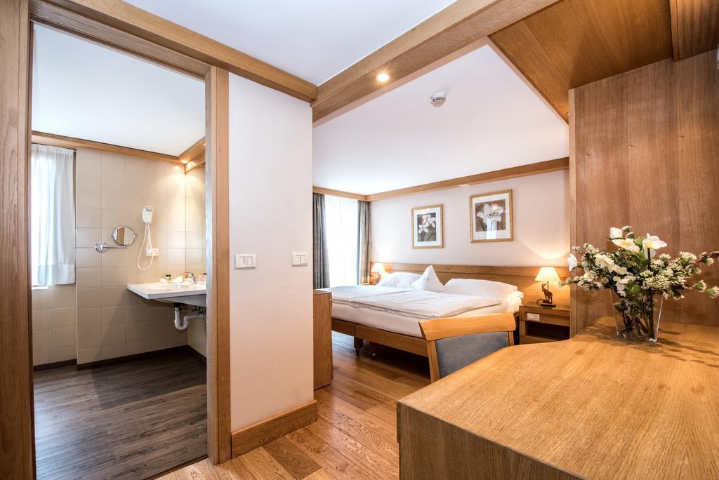 Sertorelli 4*
